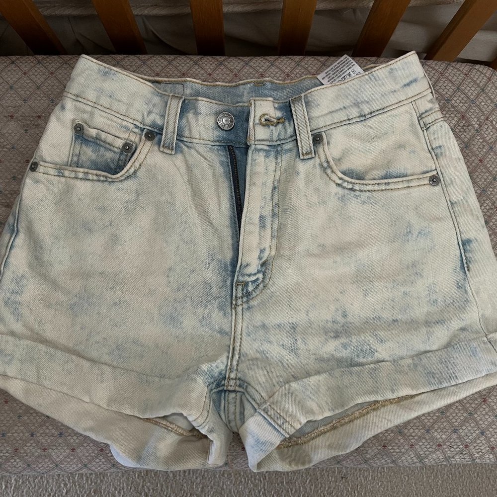 Levi's Jean Shorts - acid blue